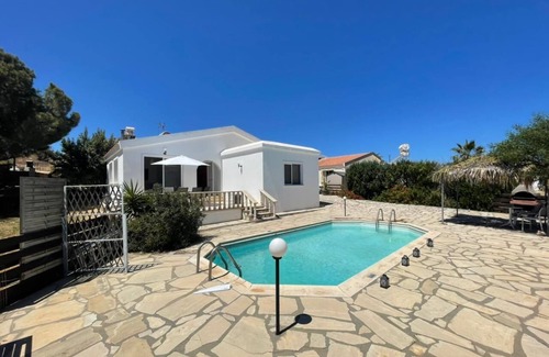 Latchi House | Kallithea Seaview Bungalow with Private pool
