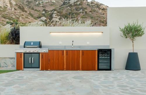 Istron House | KALOS LUXURY HOMES, BEACHSIDE EXPERIENCE VOULISMA
