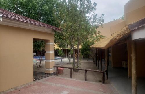 Maun Hotel | Kamanga Safari Lodge