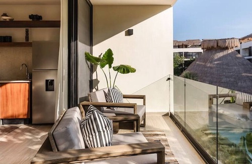 Playa Paraiso Apartment | Kamara Tulum Apartment Beach Club Access