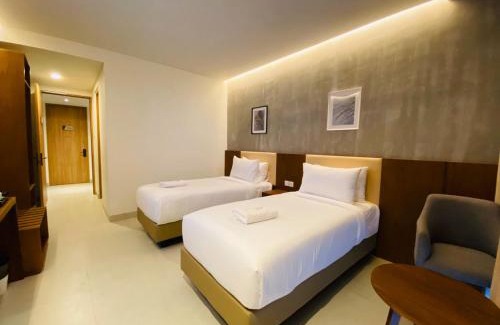 Waingapu Hotel | Kambaniru Beach Hotel and Resort