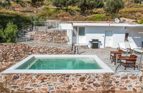 Livadia House | Kampos View - Quiet House at the end of the Road