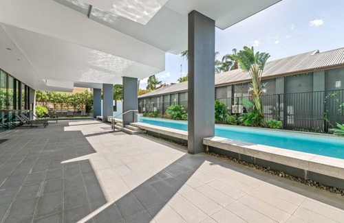Kangaroo Point Apartment | Kangaroo Point 2-Bed Flat with Gym & Pool
