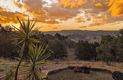 Kanimbla House | Kanimbla Sunsets by Tiny Away