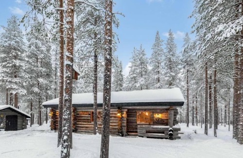Yllasjarvi House | Karkelo by Interhome