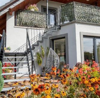 Jezow Sudecki Apartment | Karkonosky Apartamenty - Lot Szybowcem