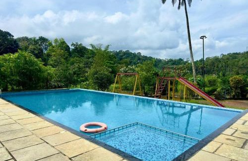 Vayittiri Resort | Karlad Lake Palace Waterfront Resort by stayRAa