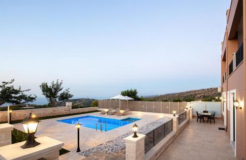 Tria Monastiria Apartment | Karma House