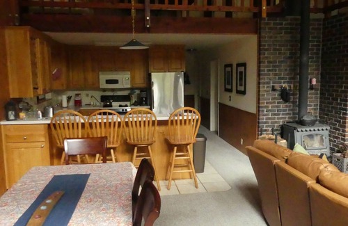Arnold Cabin | Karock Lodge - Summer Pool Access!