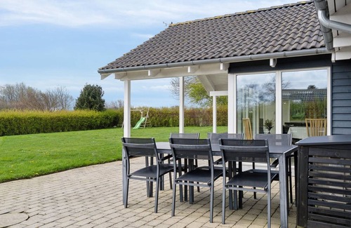 Ronde House | "Karoline" - 400m from the sea by Interhome