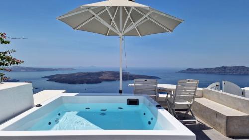 Firostefani Villa | Karpimo Horizon - Caldera View with private hot tub