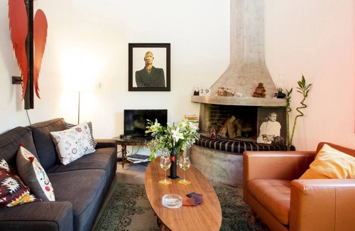 Karteros House | Karteros House ,1300m from the beach!