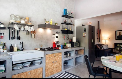 Karteros House | Karteros House ,1300m from the beach!