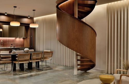 Anafiotika House | Karyatis Luxury Maisonette by K&K