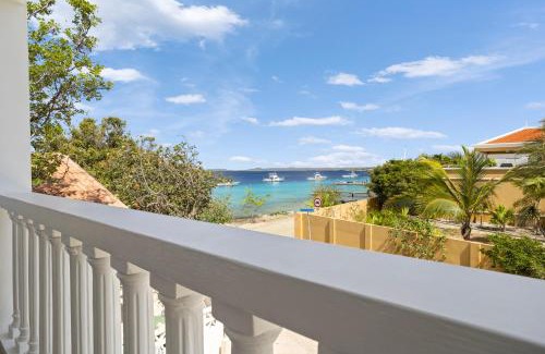 Playa House | Kas Chiki, stylish seaside escape