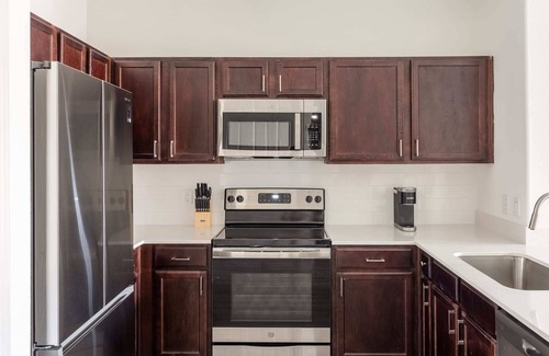 Frisco Apartment | Kasa | Inviting 1BD + Minutes from Stonebriar Mall | Frisco