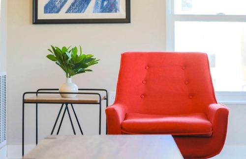 Whittier Apartment | Kasa Uptown Minneapolis