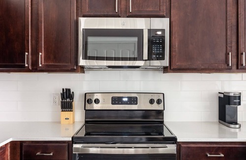 Frisco Apartment | Kasa | Welcoming 1BD + Short Drive to Nearby Attractions | Frisco