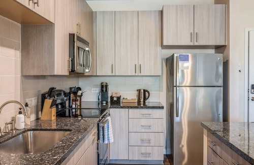 Durham Apartment | Kasa | Welcoming Area Nearby Duke Gardens | Durham