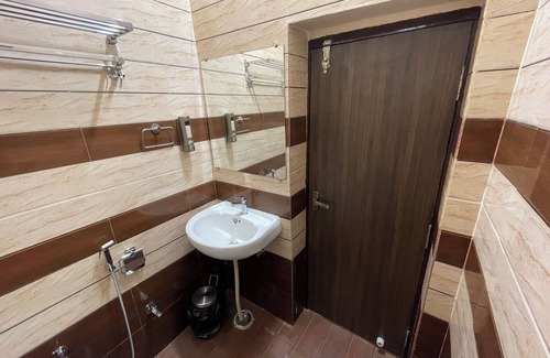 Varanasi House | Kashi Awahan