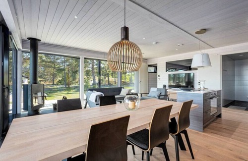 Kasnas House | Kasnäs Marina Seafront Lux Villa