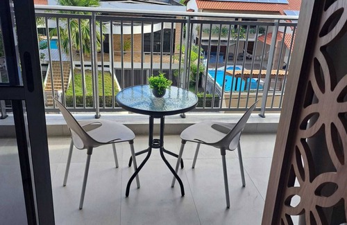 Jardim Oceania Apartment | Katinha's Flat: cozy, spacious and clean for cool couples or not.