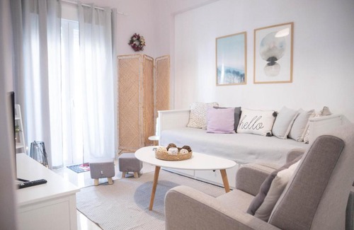 Loutraki Apartment | KateLoutraki Lux Seaside Suite