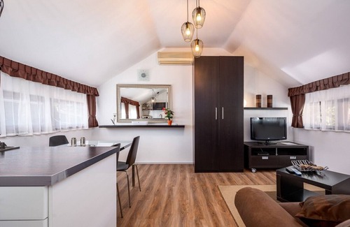Katoro Apartment | KATORO Privacy in the centre of events