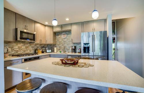 Kaunakakai Apartment | Kaunakakai Vacation Rental with Pool Access and AandC!