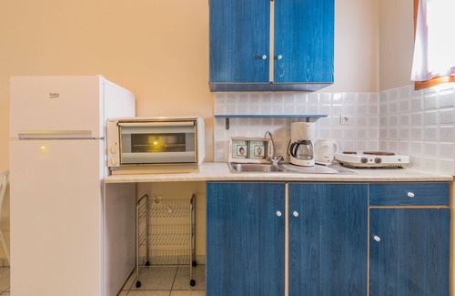 Psarou Apartment | Kavos Psarou Comfortable By The Sea, Sea View Studio