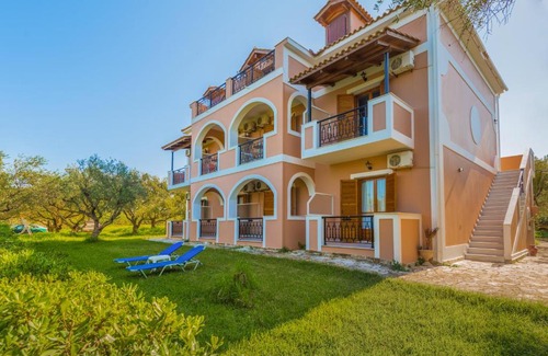 Psarou Apartment | Kavos Psarou Studios & Apartments