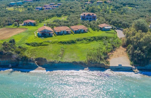 Psarou Apartment | Kavos Psarou Studios & Apartments
