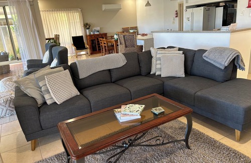 South Yunderup House | “Kaya Manzi” Canal front home. Great for families and friends