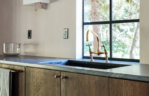 Dundee House | KD Country House: Designer Home Among Wineries w/Sauna!