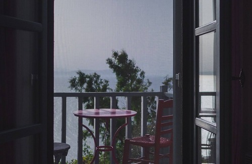 Kea Villa | Kea Boho Luxury with Pool & Stunning Views