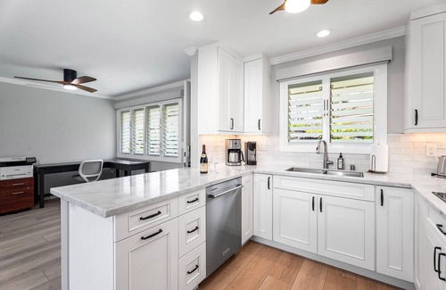 Keauhou Condo | Keauhou Palena#1403 Top floor, Exquisite Stunning Remodel on Golf Course!