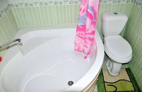 Khujand Apartment | Keep it simple at this peaceful and centrally-located apartmetn.