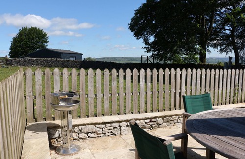 Sheldon House | Keepers Cottage - Cosy Peak District Retreat