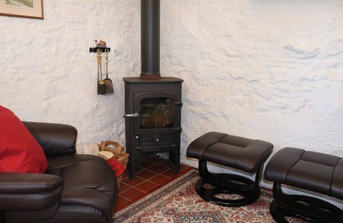 Sheldon House | Keepers Cottage - Cosy Peak District Retreat