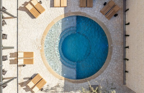 Fredericksburg Hotel | Keidel Suite | Albert Hotel | Pool Access, Spa, Pet-Friendly Stay