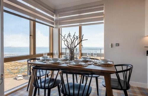 Seahouses House | Keildon