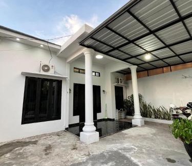 Banjarbaru Villa | Kemari Homestay