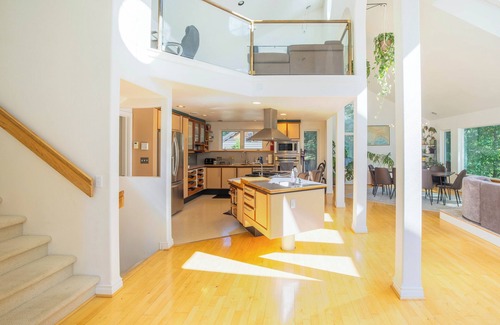 Soldotna House | Kenai River Serenity