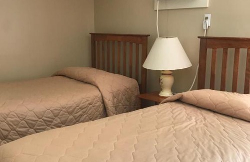 Kennebunk Hotel | Kennebunk Gallery Motel and Cottages