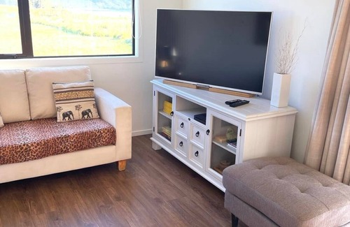 Kennedy Bay House | Kennedy Bay-Atea Moana.