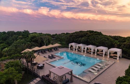 Jungmun Resort | Kensington Resort Jeju Jungmun