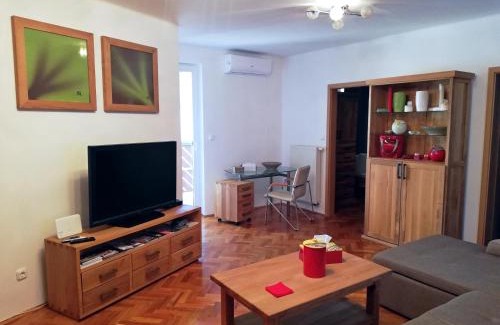 Pecs Apartment | KeramikArt-Wohnung