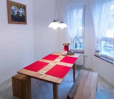 Pecs Apartment | KeramikArt-Wohnung