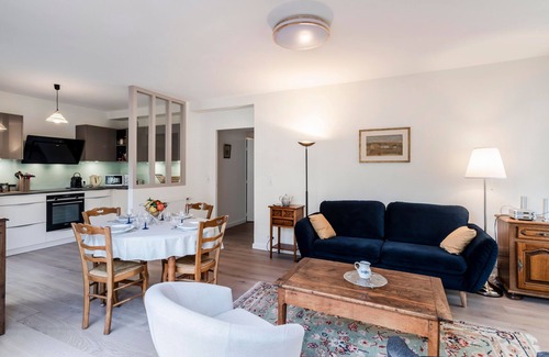 Quimper Apartment | Kereon - apt avec terrasse