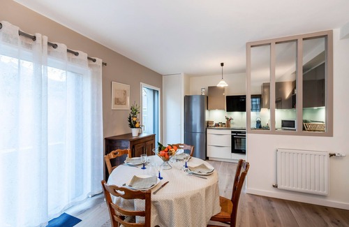 Quimper Apartment | Kereon - apt avec terrasse